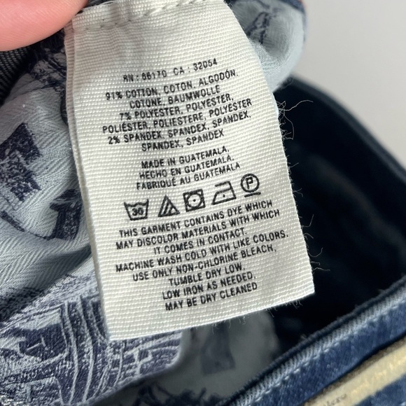 Anthropolgie Pilcro and the Letterpress Skinny Stet Jean
size 31 - Picture 7 of 7